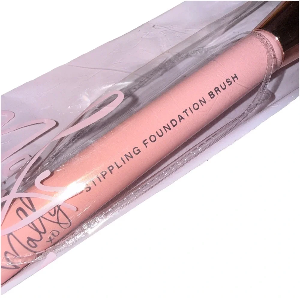 Mally XO Stippling Foundation Brush New In Bag‎ Pink